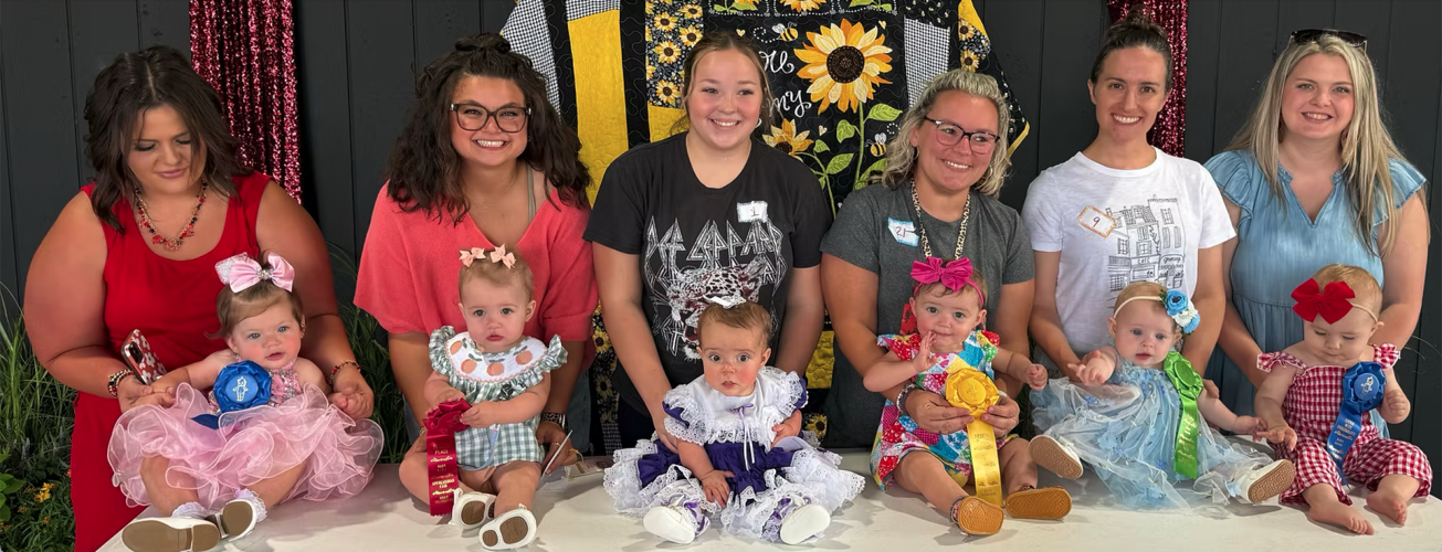 Baby Show 2 girls