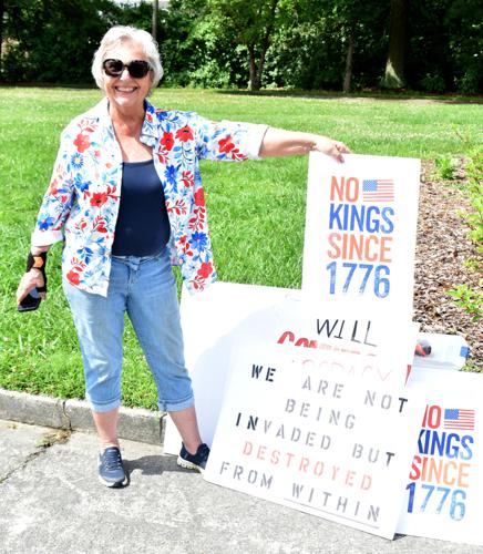 No Kings Trump protest branches into Kingsport | News | timesnews.net