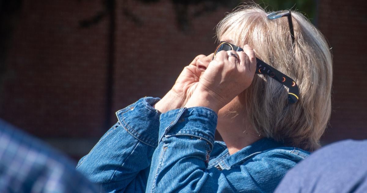 Kingsport community catches glimpse of annual solar eclipse News Kingsport community catches glimpse of annual solar eclipse News