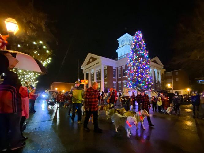 Holiday Scrapbook Jonesborough Christmas Parade Arts & Entertainment
