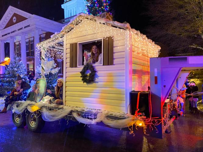 Holiday Scrapbook Jonesborough Christmas Parade Arts & Entertainment