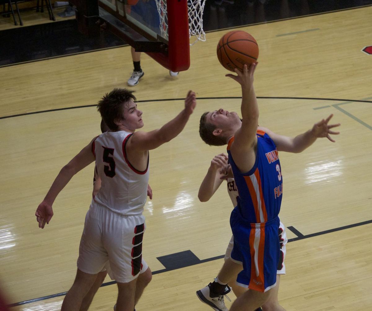 Falcons Win Ot Thriller Over Chiefs In District 1 Aaa Tournament