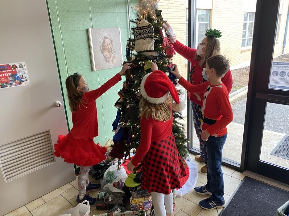 Kids Helping Others Holidays 4.jpeg