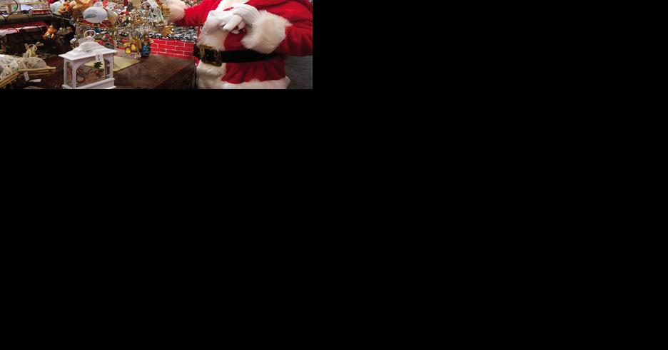 Saunders Claus - Vimarsana News