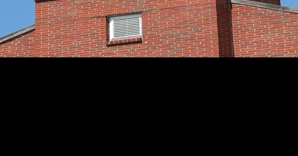 Lightning Strikes Kirkwood Schools Hough Building Webster Kirkwood