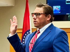 Odenwald Sworn In As Mayor, Travaglini Retires, Meyer To Ward 1
