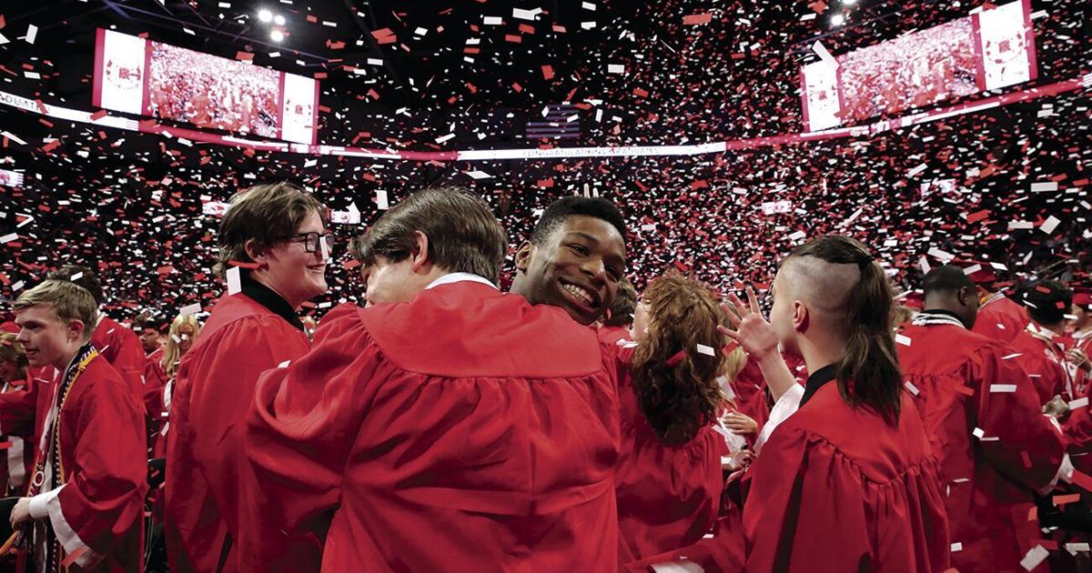 KWD Graduation 10.tif