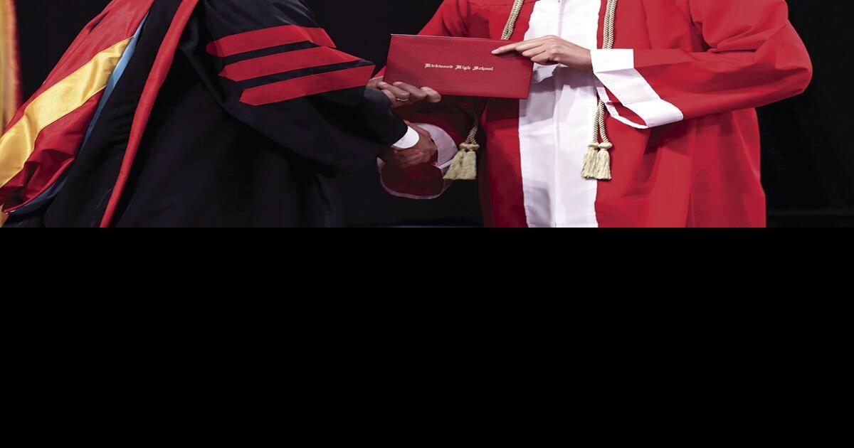 KWD Graduation 14.tif