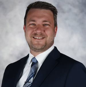 Kirkwood's No. 2 Admin Headed For Crestwood