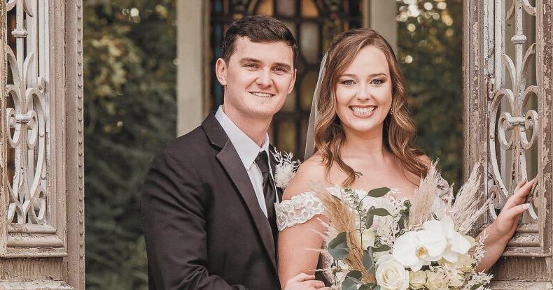 Michaela Mae Aycock and Benjamin Thomas Ragan | Spotlight Weddings ...