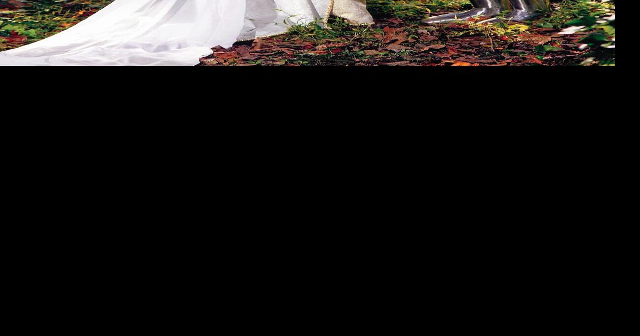 Medieval magic: Fairytale weddings at the Alabama Renaissance Faire ...