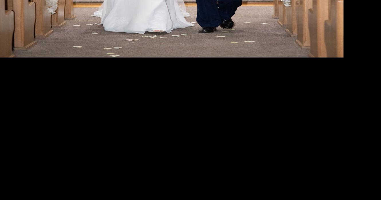 Elaine Catherine Eckl and Benjamin Riley Smith | | tnvalleybrides.com