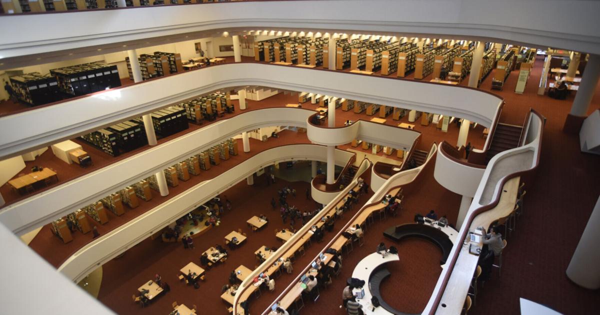 Toronot Rference Library Toronto Reference Library receives bomb threat