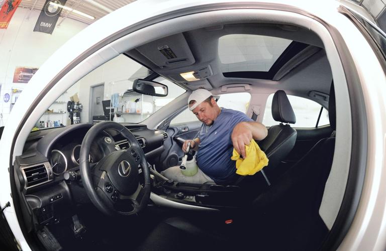 PHOTO SHOOTS At the car wash along the Queensway News