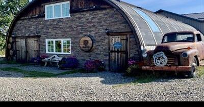 From wildflower nectar wine to modern mead, agri-tourism in Alberta offers surprises and a little whimsy - Vimarsana News