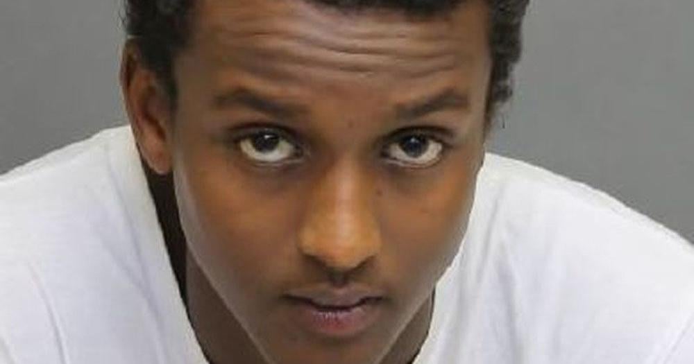 Toronto police release security footage in plea for witnesses in murder ...