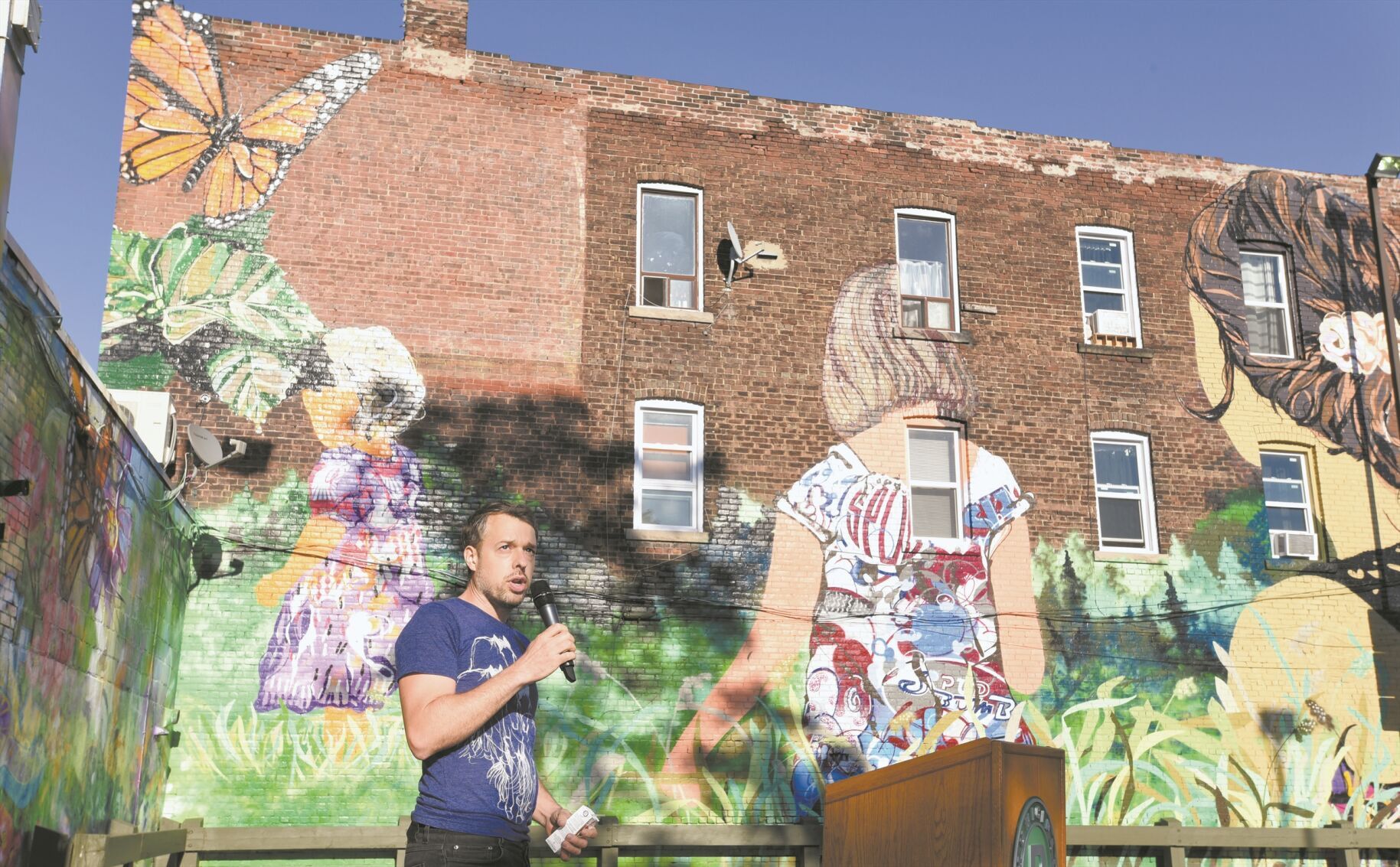 New mural unveiled on Beatrice Street honours Garrison Creek s