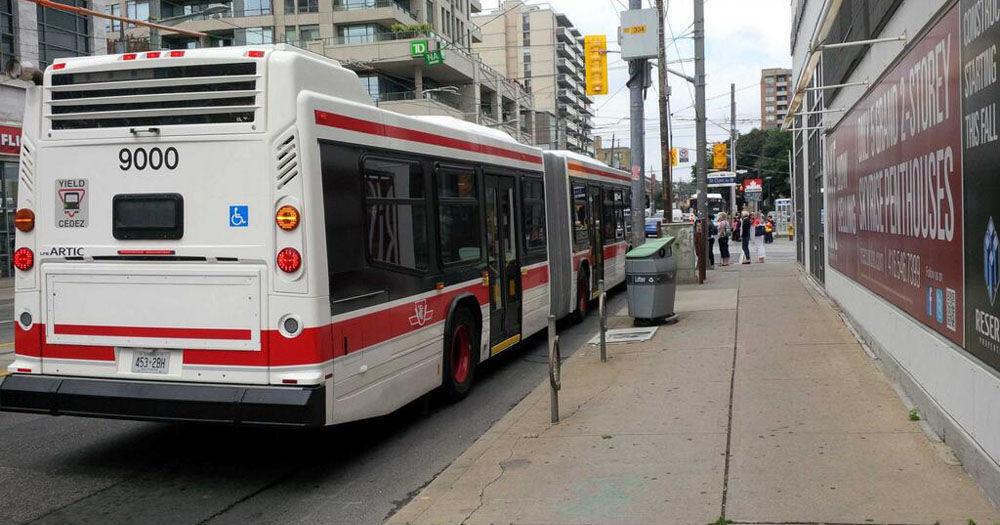 Tcc Bus TTC’s new articulated bus spotted on training run near St. Clair and ...