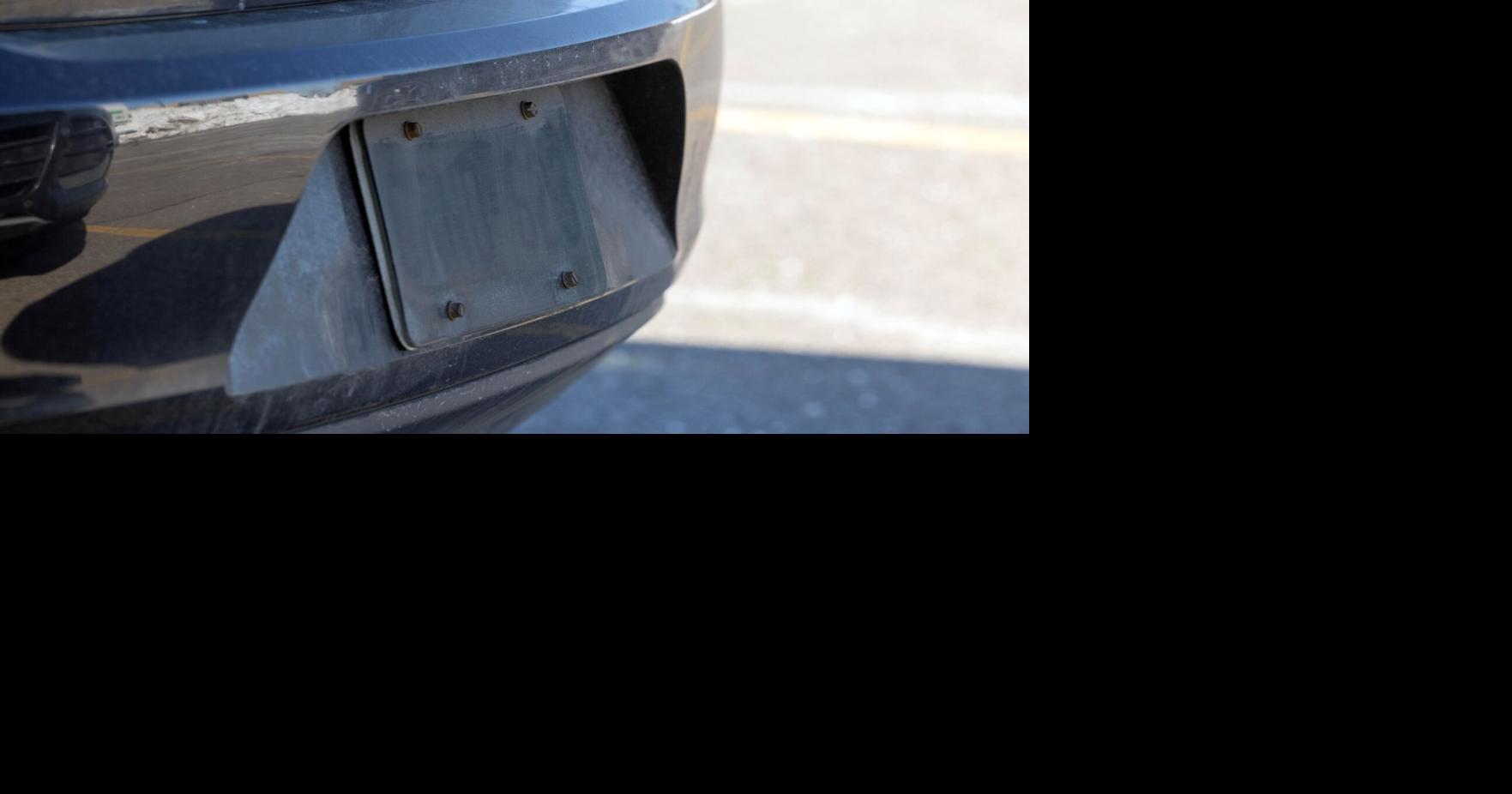 Thousands of Ontario drivers illegally use licence plate covers to foil