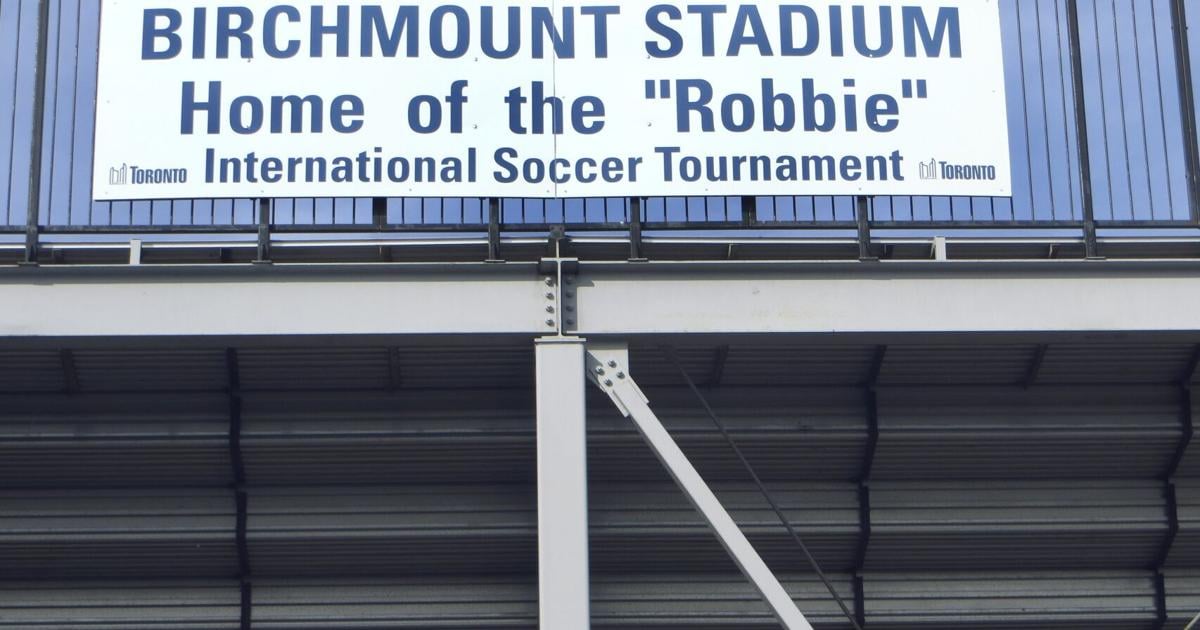 Birchmount Track Scarborough track coach frustrated he can’t train runners at Birchmount ...