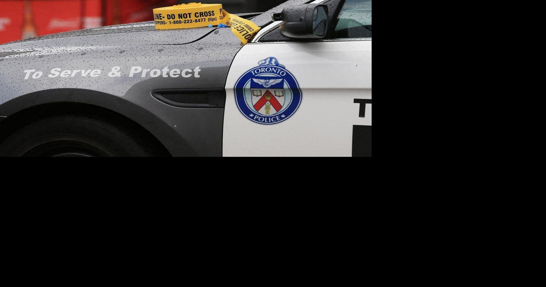 多伦多警方称，休班警察和保安人员在追捕小偷时被涂有胡椒喷雾