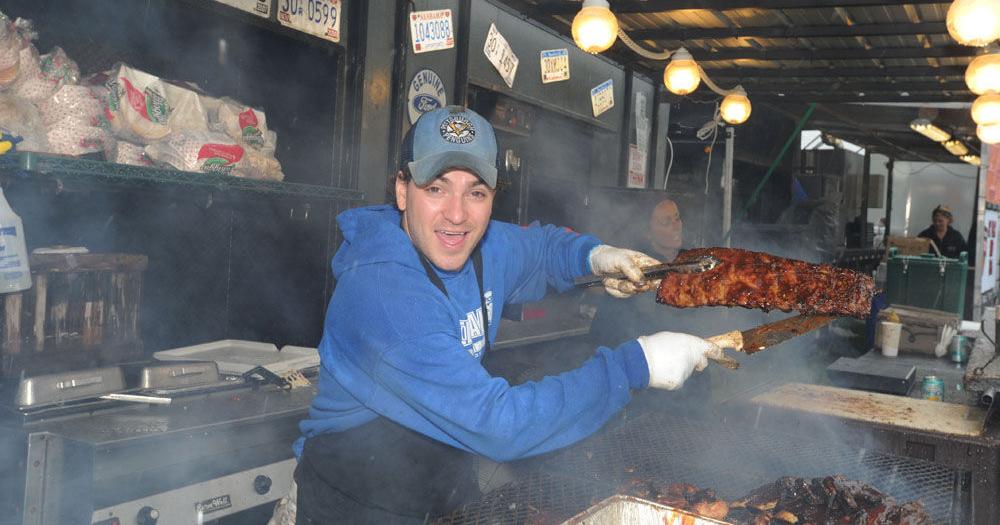 Toronto Ribfest organizers get help from city to compost trash, rib ...