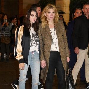 Courtney Love and Frances Bean fight release of Kurt Cobain's death photos, Kurt Cobain