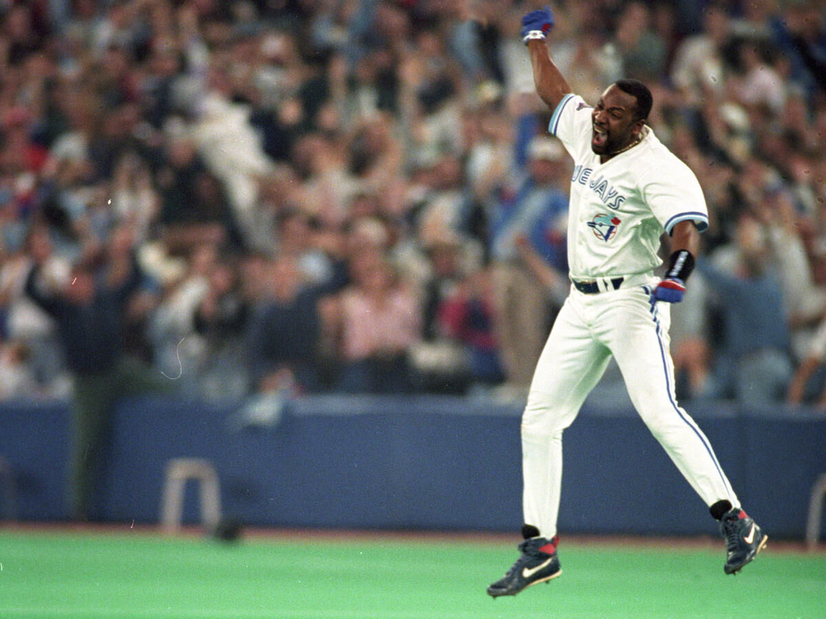 Joe Carter, Dave Stieb celebrate 1992 World Series team