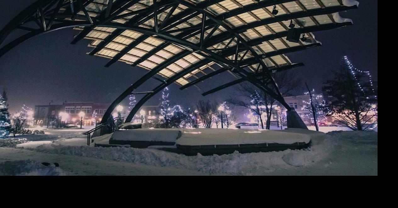 The Ontario town known as Canada’s prettiest is adorned in unmissable magical holiday lights