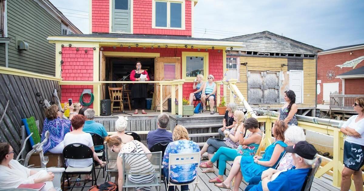 Do you love reading, writing or books in general? Here are five ways to get bookish this summer - Vimarsana News