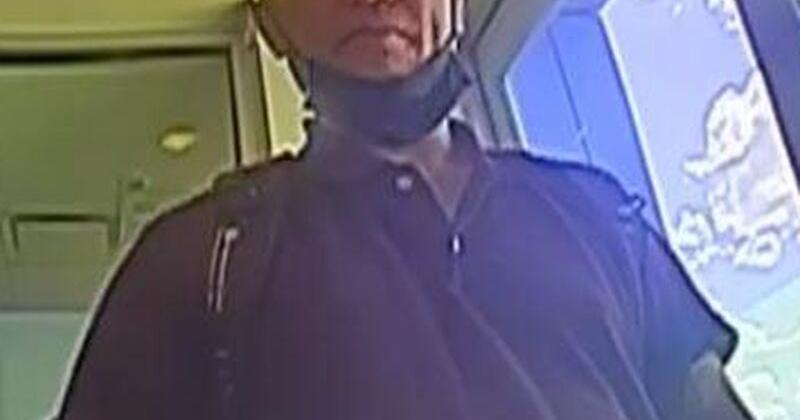 Toronto police seek help to ID North York ATM arson suspect