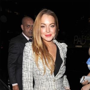 Lindsay Lohan resumes charity work-Image1