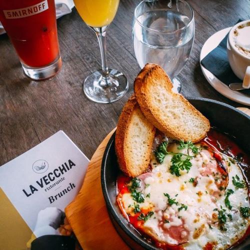 5 best restaurants near Yonge and Eg selected by OpenTable diners