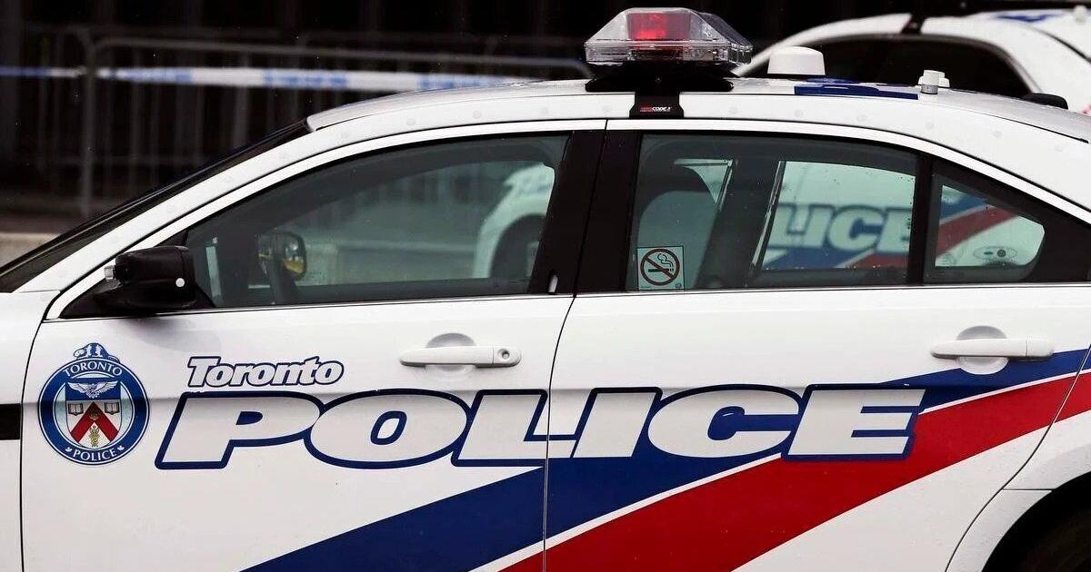 UPDATE: Several schools evacuated following bomb threats in Toronto