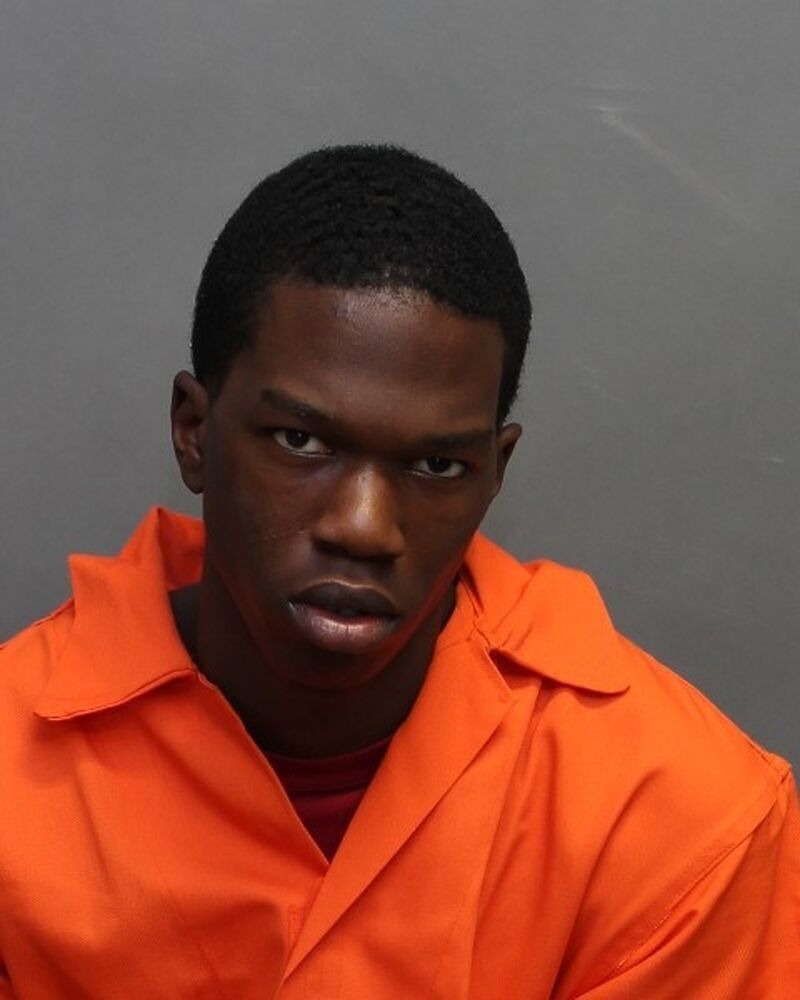 Toronto police searching for fourth suspect after shooting at Yorkdale Mall