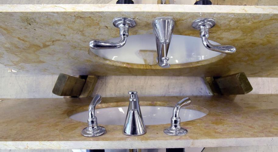 PHOTO SHOOTS Etobicoke's Habitat ReStore helps to build community