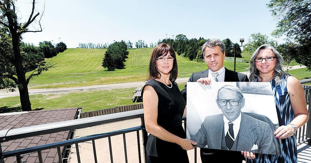 Street named after Centennial Park visionary Thomas Riley