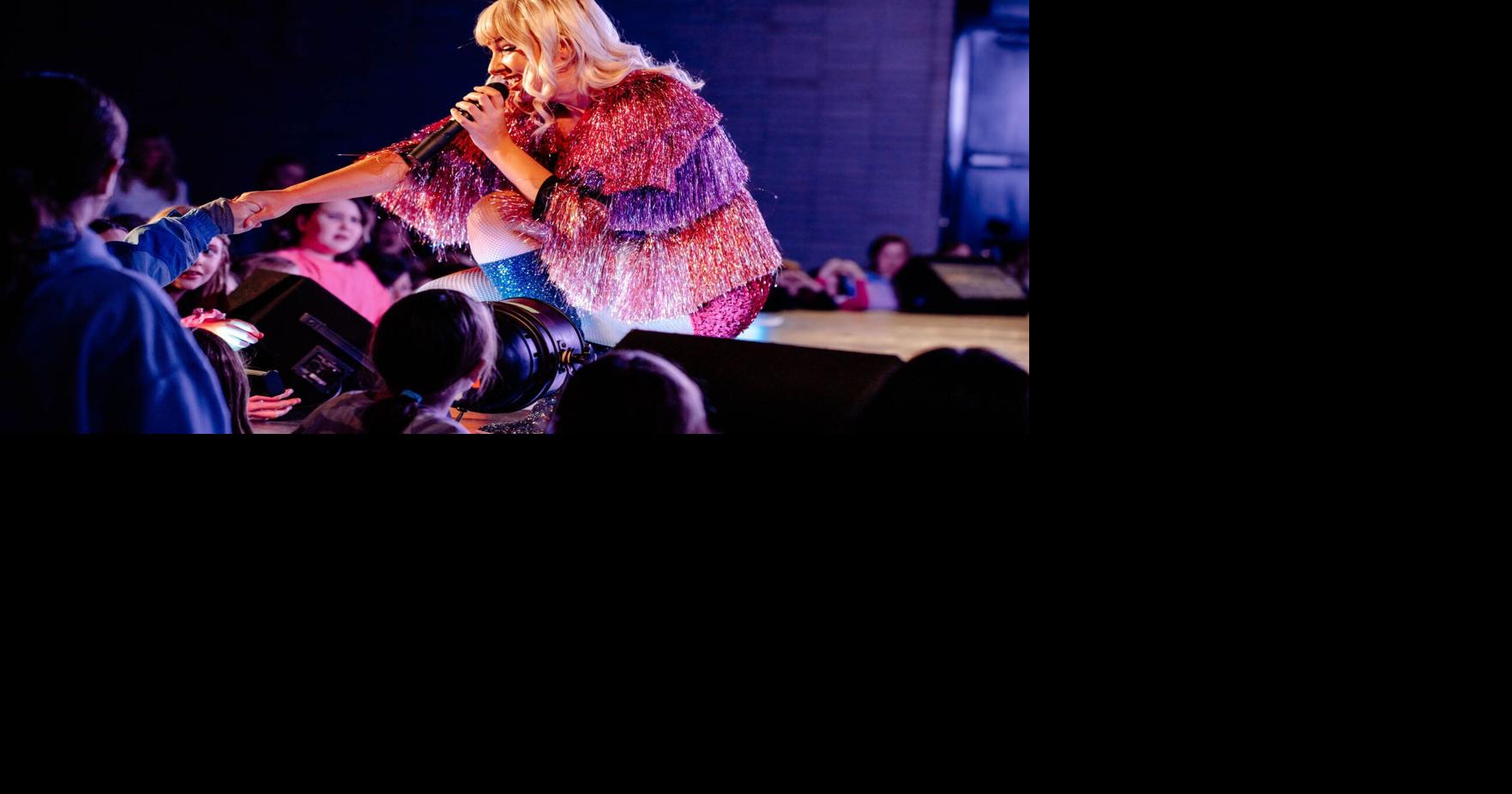 A local Eras tour? This Ontario artist is taking her Taylor Swift tribute show on the road