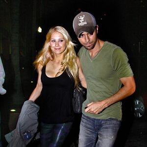 Enrique Iglesias & Anna Kournikova Not Getting Hitched