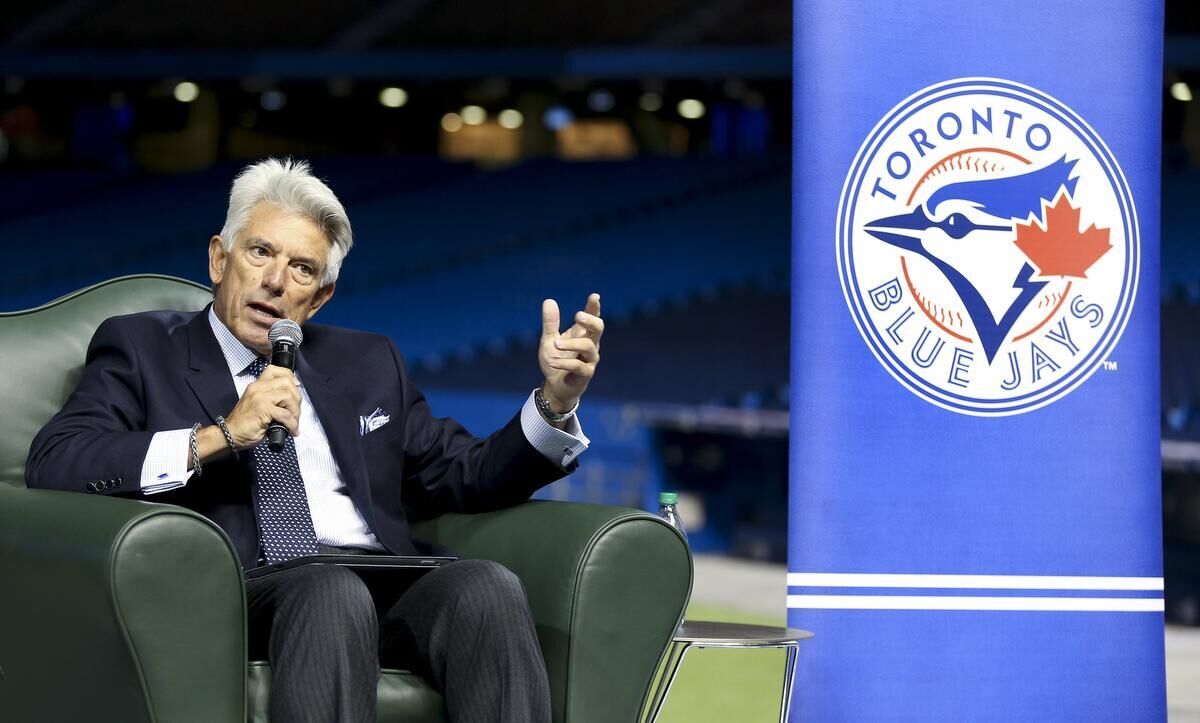 Blue Jays announcer Buck Martinez announces his retirement