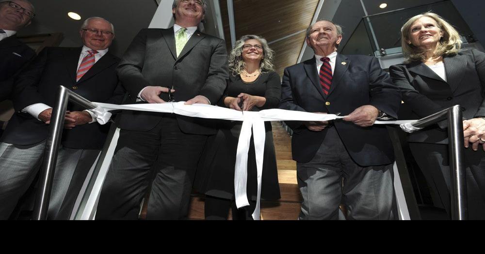 Community hub making a difference at Bathurst and Finch News