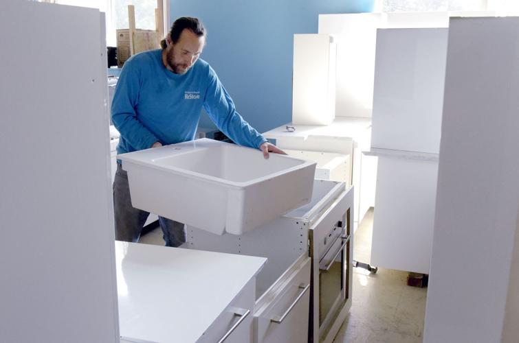 PHOTO SHOOTS Etobicoke's Habitat ReStore helps to build community