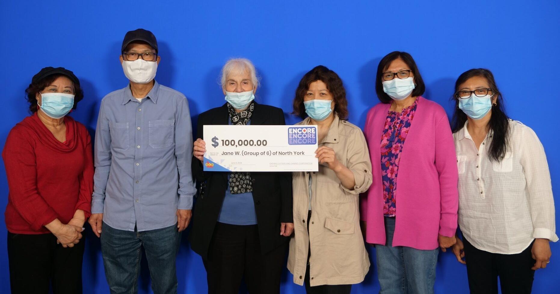 Group of six GTA coworkers share six-figure lottery win - Vimarsana News
