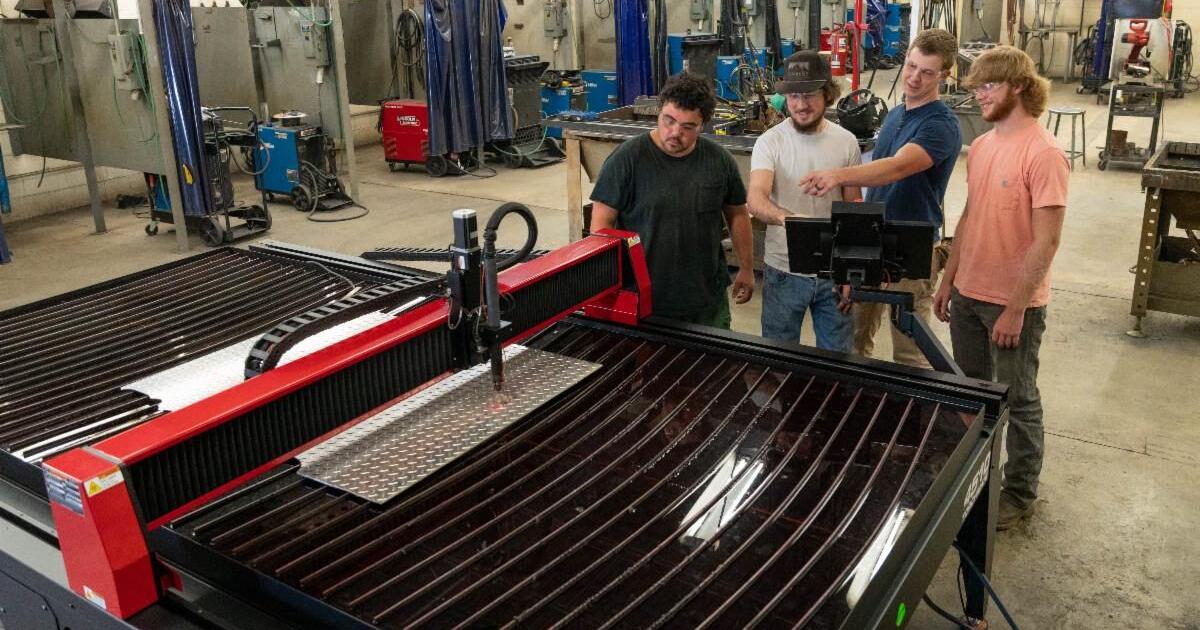 Grant supports BRCC #39 s advanced manufacturing programs Education
