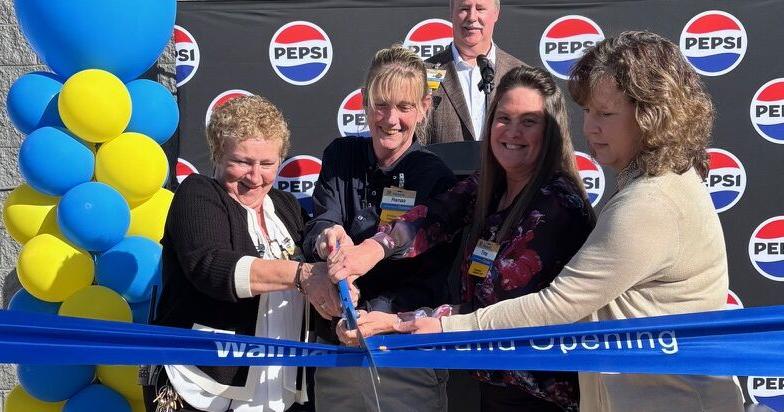 Walmart holds ribbon cutting for new-look store