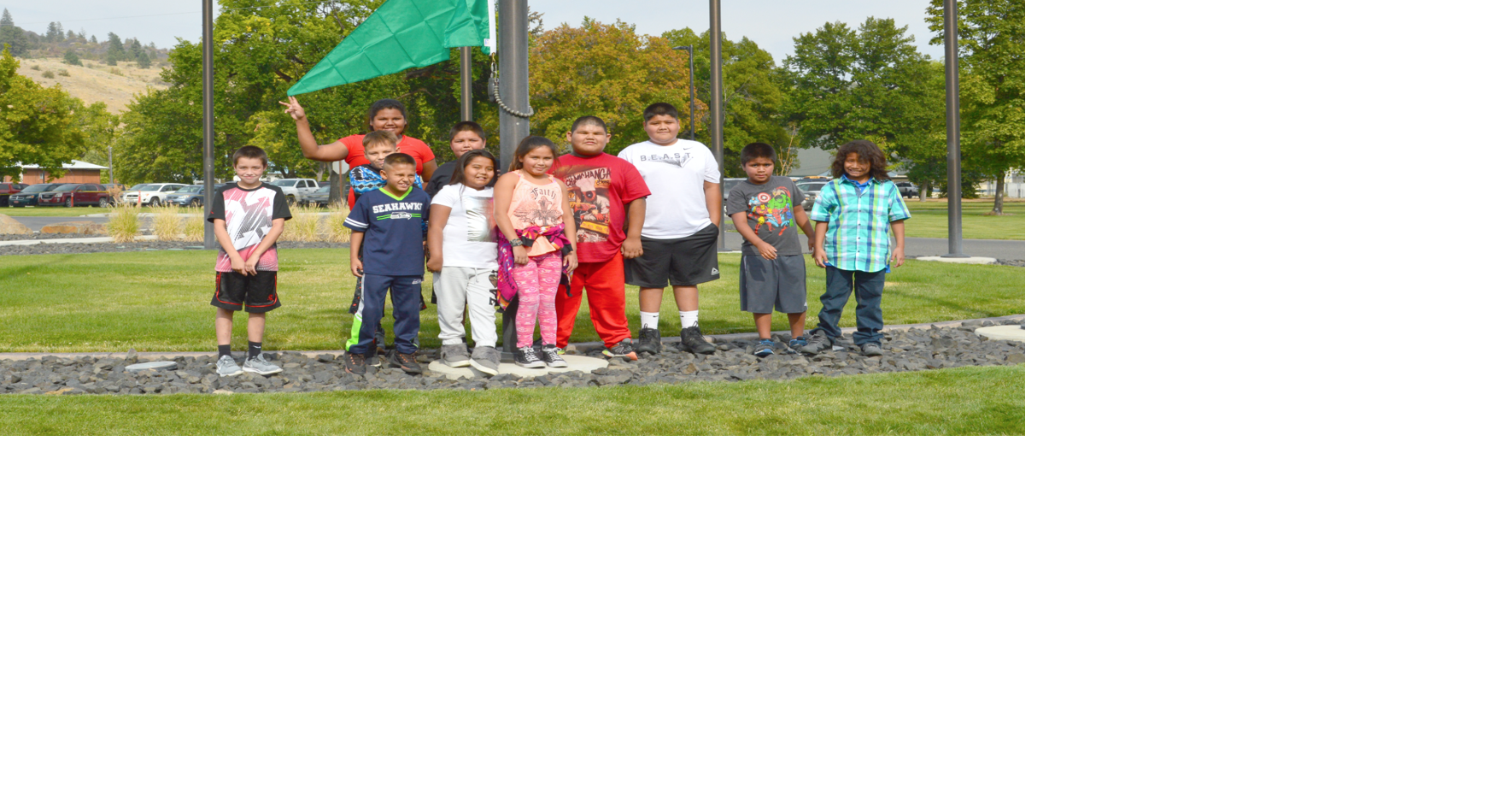 Boys and Girls Club, Trust install EPA Air Quality Flag in Nespelem