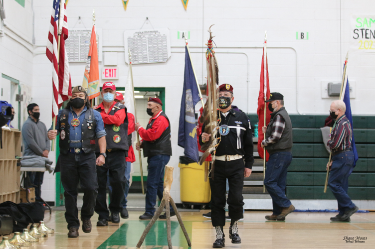Veterans gather at Inchelium school, share stories with students ahead