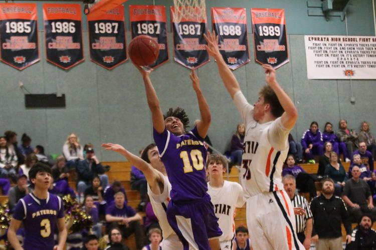 Pateros keeps state hopes alive Sports