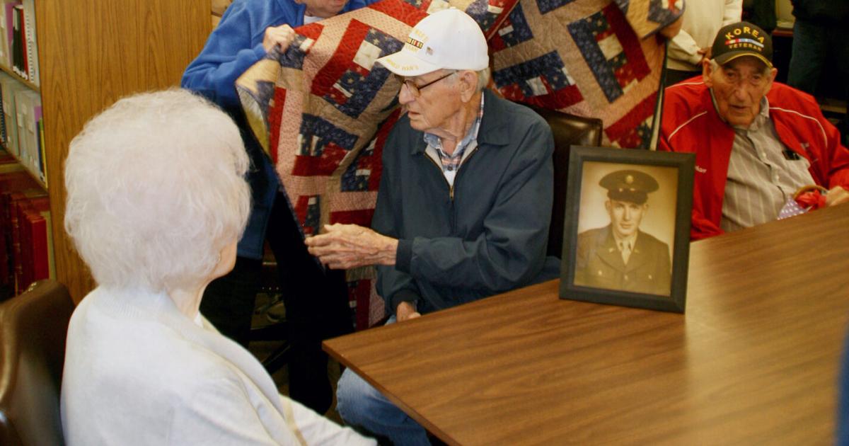 DAR bestows Quilt of Valor to Jones | News | tribunecourier.com