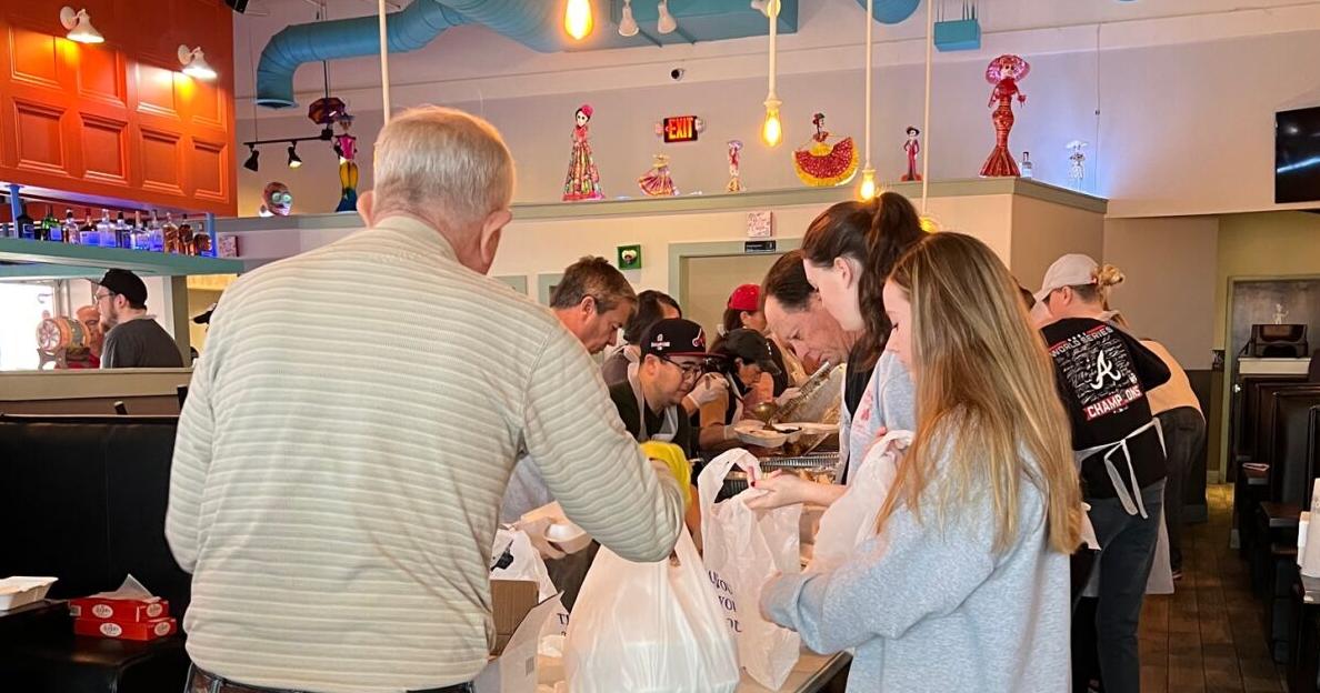 Free thanksgiving potluck flyer templates Free thanksgiving potluck flyer templates